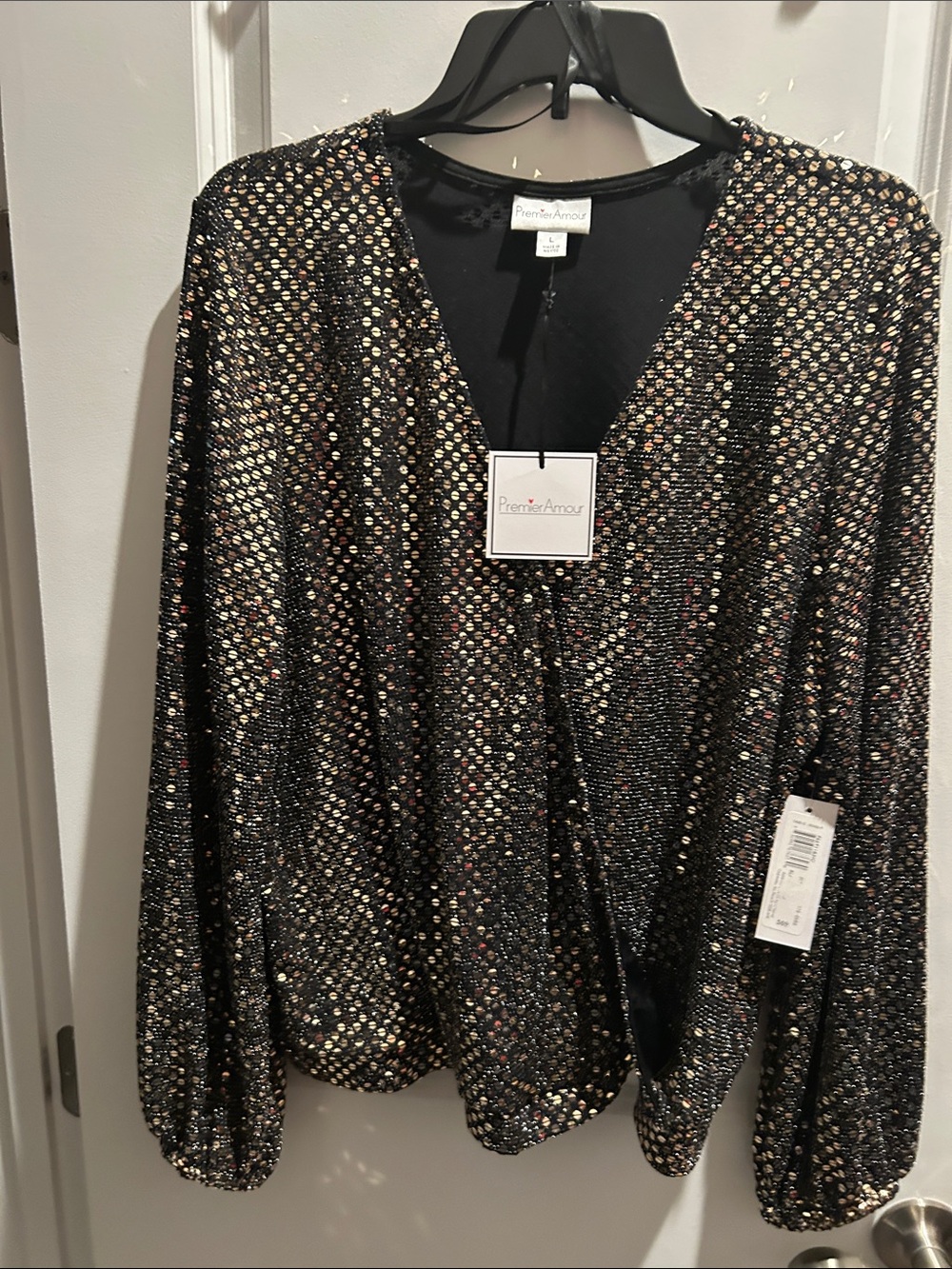 Premier Amour Black/Gold Metallic Sequin V-Neck Long Sleeve Top Large